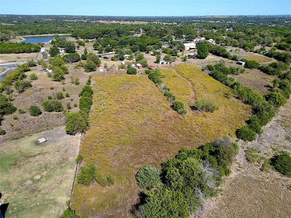 6 Acres of Residential Land for Sale in Azle, Texas