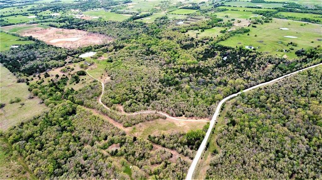 153 Acres of Land for Sale in Whitesboro, Texas
