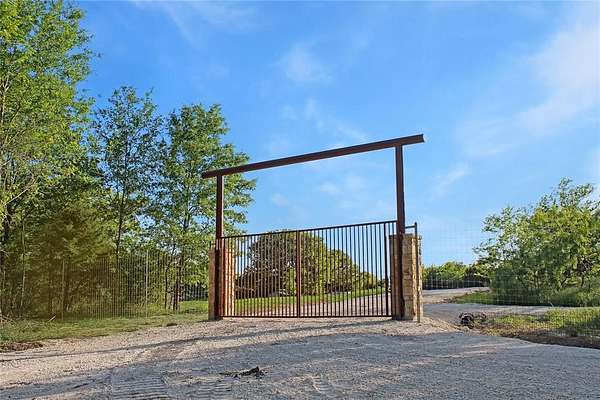 364 Acres of Improved Land for Sale in Scurry, Texas