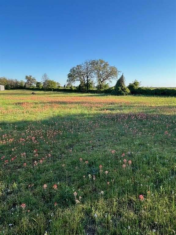 3 Acres of Land for Sale in Granbury, Texas