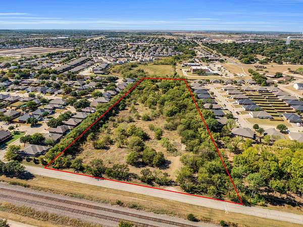 8 Acres of Residential Land for Sale in Crowley, Texas
