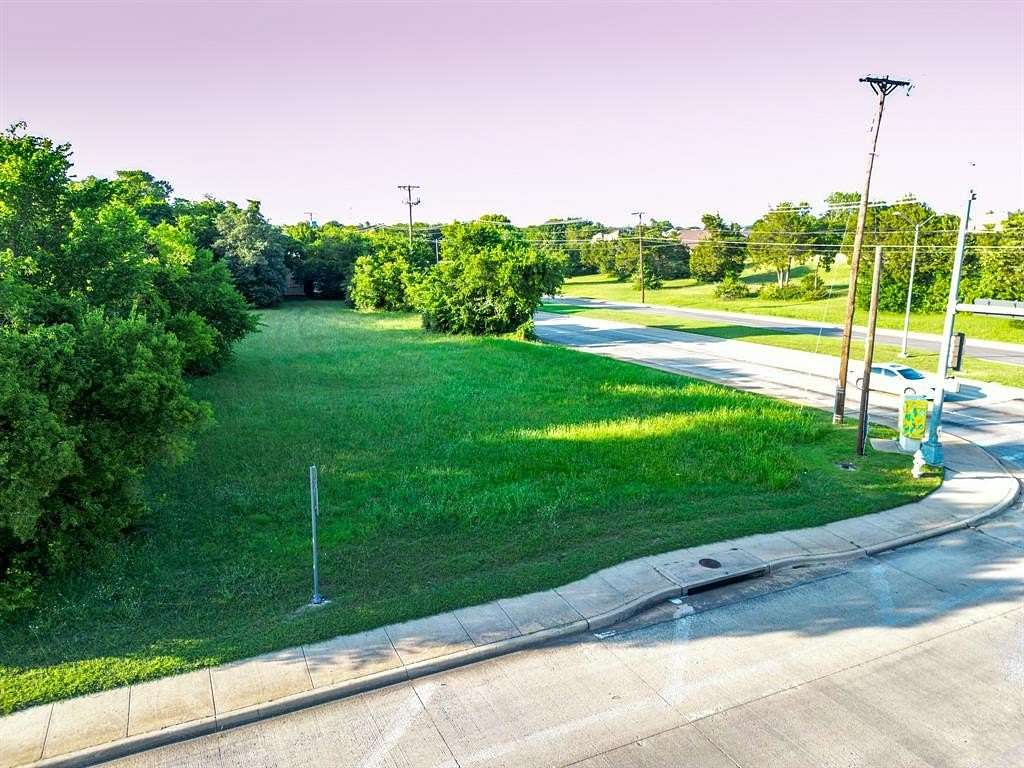 0.68 Acres of Commercial Land for Sale in Cedar Hill, Texas