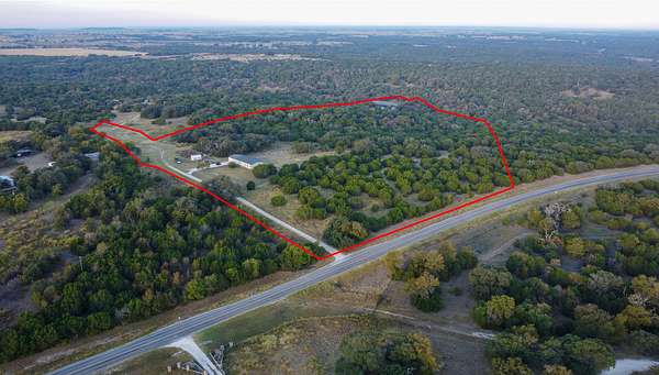 44.6 Acres of Land with Home for Sale in Gatesville, Texas