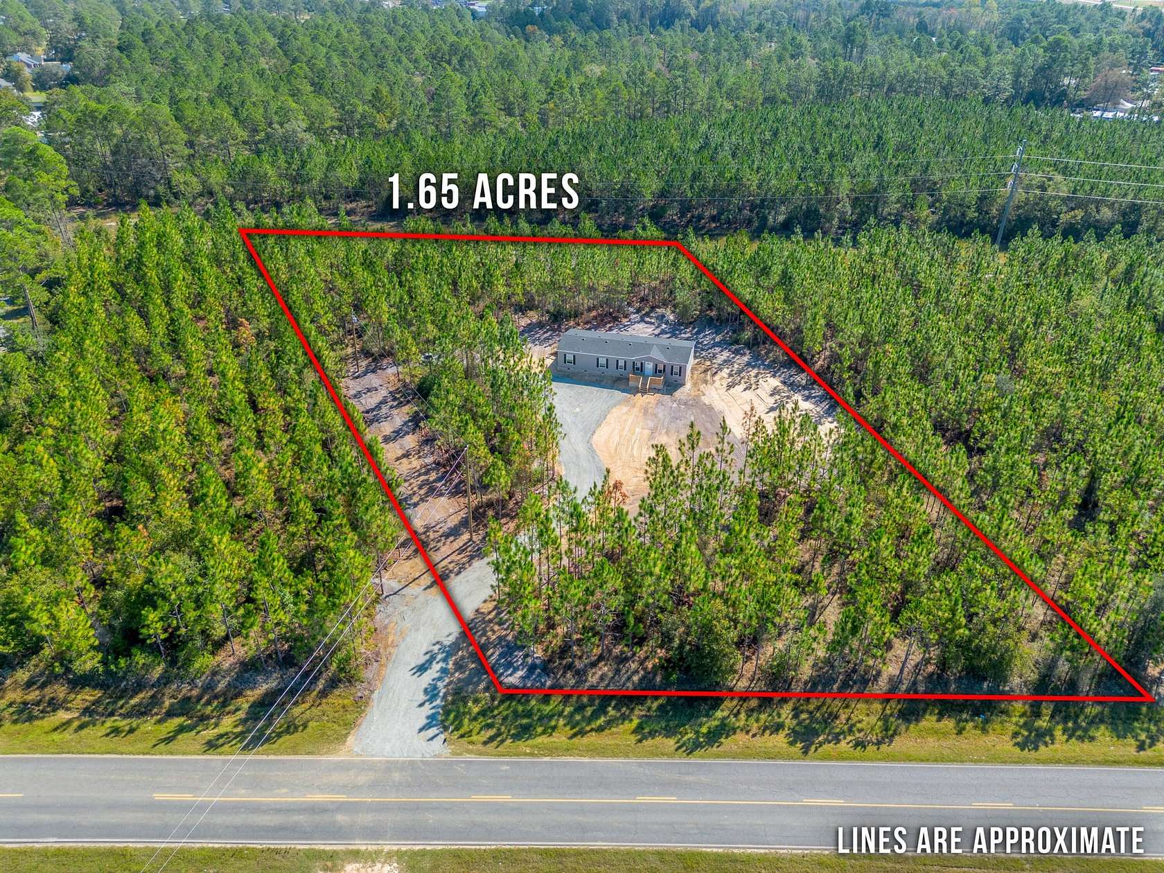 1.65 Acres of Residential Land with Home for Sale in Jesup, Georgia