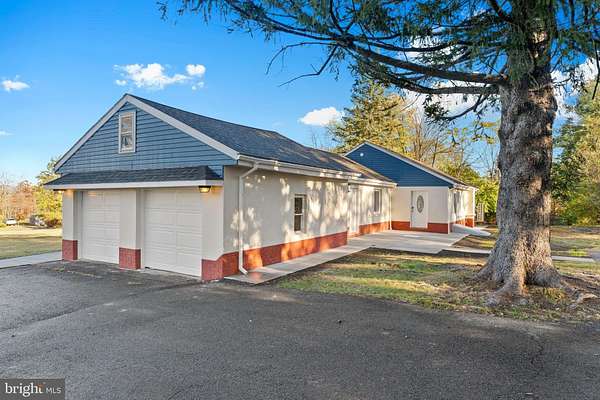 1.54 Acres of Residential Land with Home for Sale in Pottstown, Pennsylvania