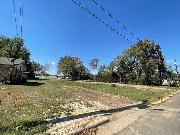 0.24 Acres of Residential Land for Sale in Sulphur Springs, Texas