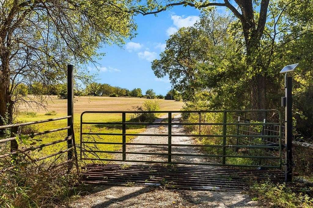 22.2 Acres of Agricultural Land with Home for Sale in Celeste, Texas