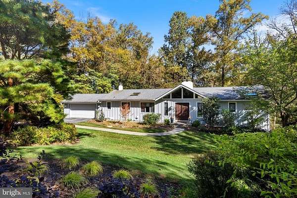 1.56 Acres of Improved Mixed-Use Land for Sale in Newtown Square, Pennsylvania