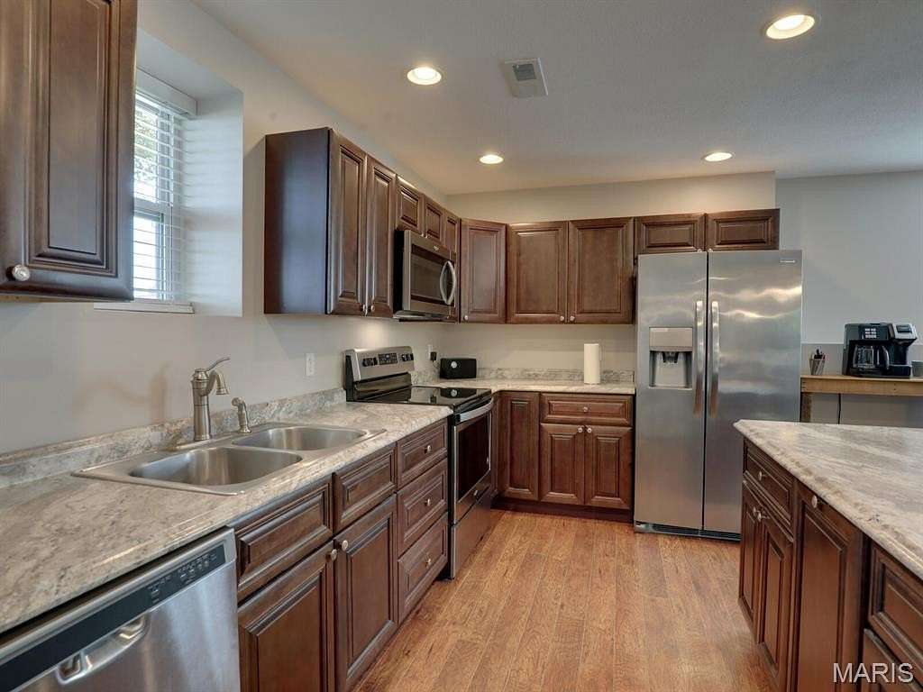 1.88 Acres of Residential Land with Home for Sale in La Grange, Missouri