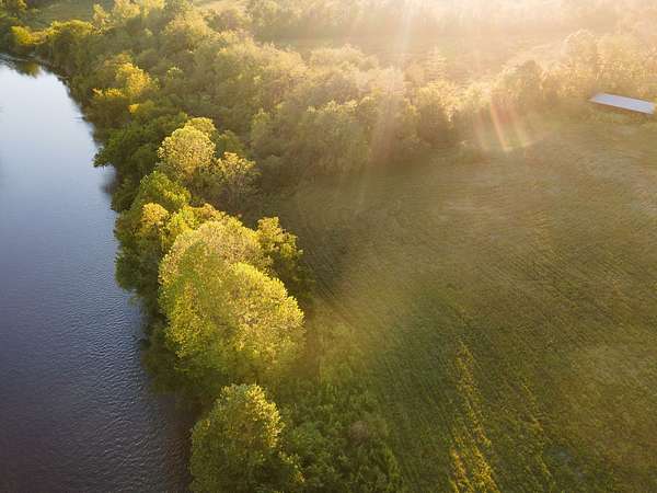 7 Acres of Residential Land for Sale in Kingston Springs, Tennessee