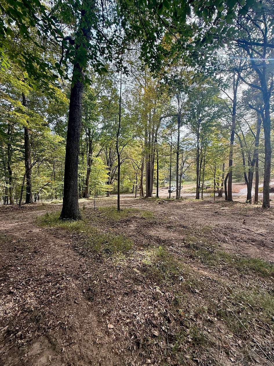 2 Acres of Land for Sale in Vanleer, Tennessee