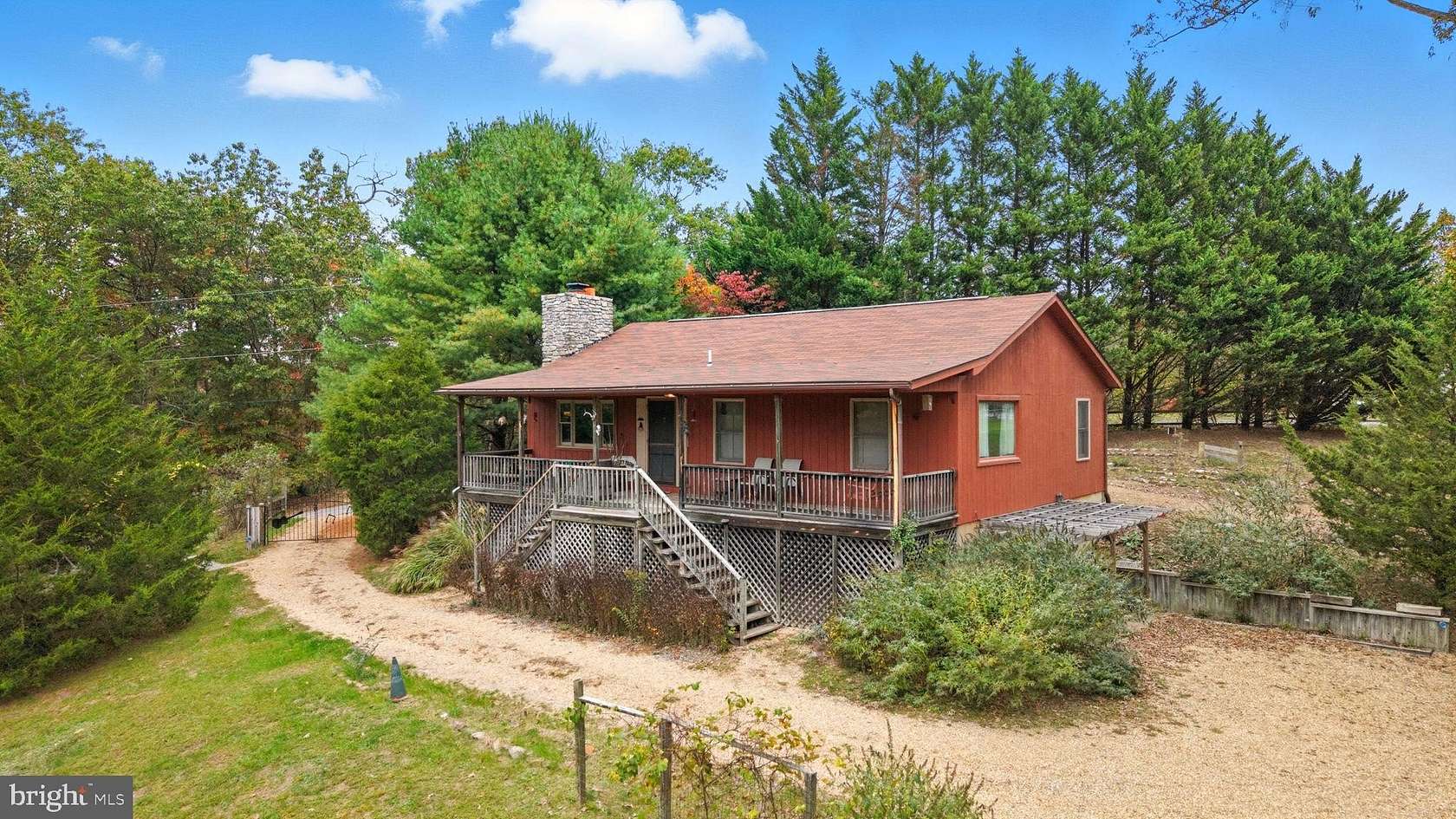 5.1 Acres of Residential Land with Home for Sale in Hedgesville, West Virginia