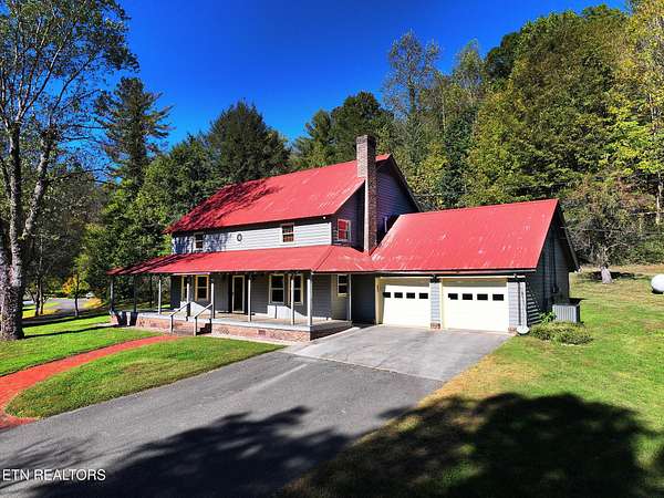 5.28 Acres of Residential Land with Home for Sale in Heiskell, Tennessee