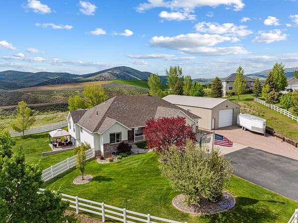 2.3 Acres of Residential Land with Home for Sale in Inkom, Idaho