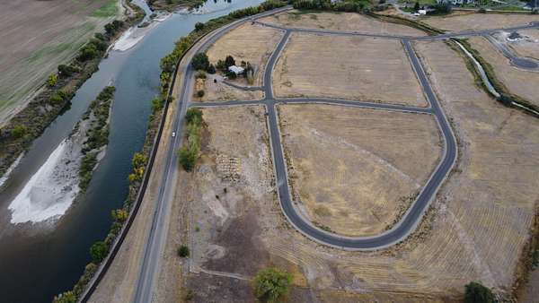 1 Acre of Residential Land for Sale in Blackfoot, Idaho