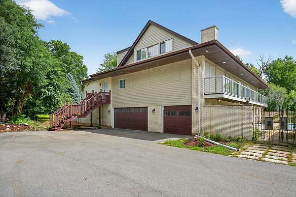 2 Acres of Residential Land with Home for Sale in Glen Ellyn, Illinois