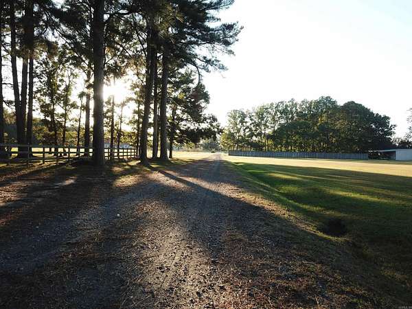 13.2 Acres of Land with Home for Sale in Stuttgart, Arkansas