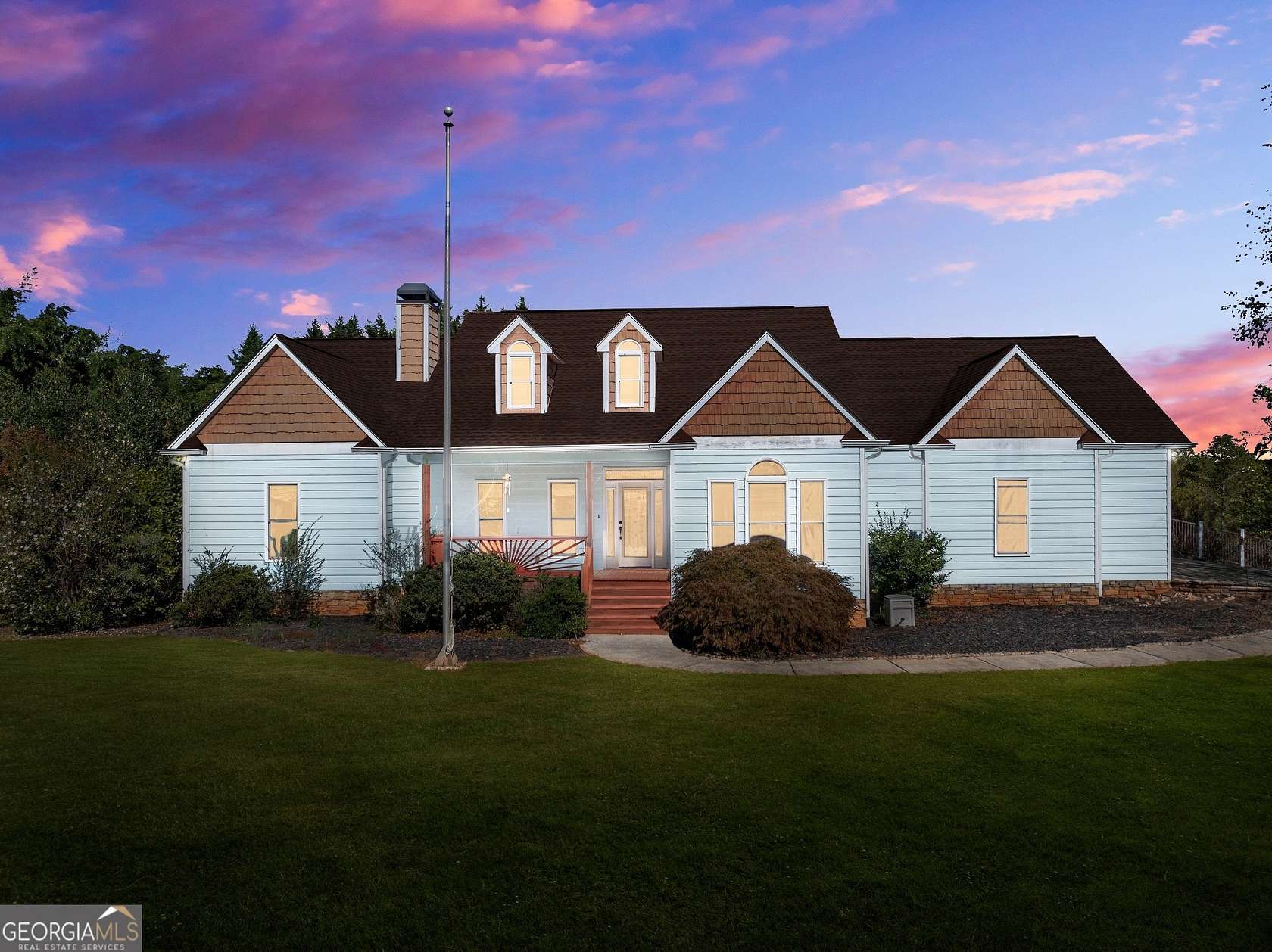 4.14 Acres of Residential Land with Home for Sale in Murrayville, Georgia