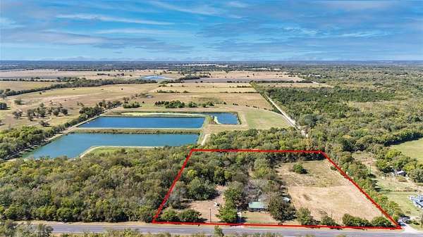 5.5 Acres of Residential Land with Home for Sale in Ladonia, Texas