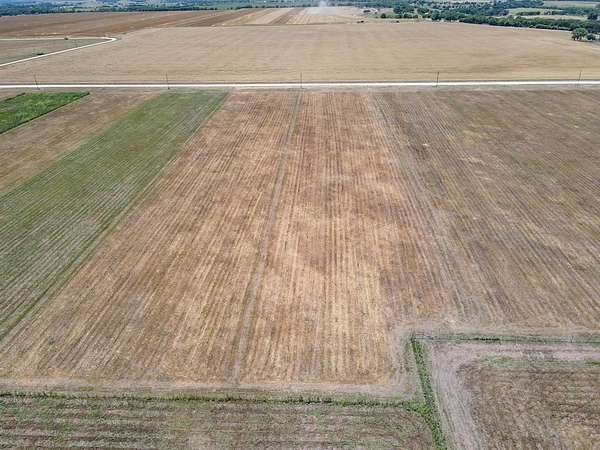 2.79 Acres of Residential Land for Sale in Grandview, Texas