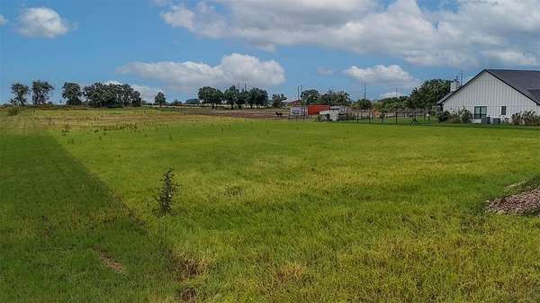 2.25 Acres of Residential Land for Sale in Tolar, Texas