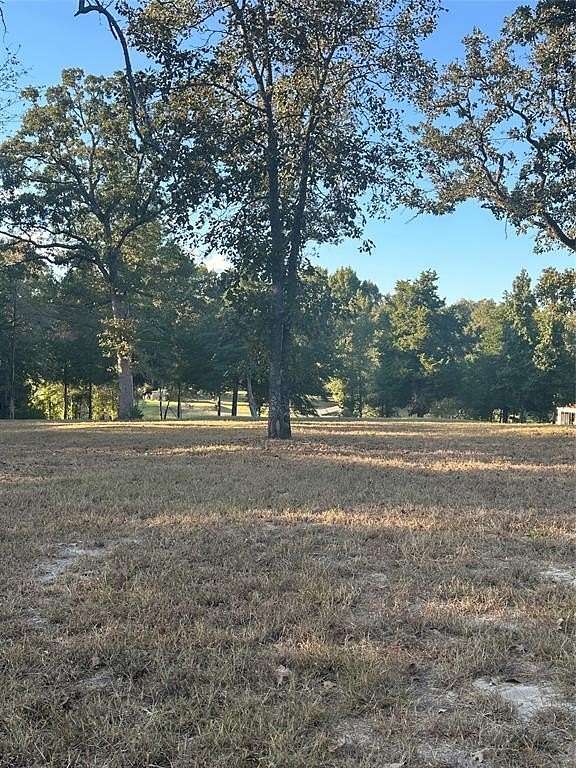 1.32 Acres of Land for Sale in Athens, Texas