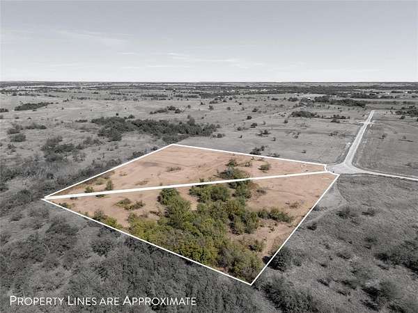 5 Acres of Residential Land for Sale in Itasca, Texas