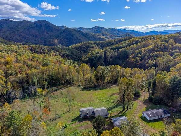 14 Acres of Land for Sale in Franklin, North Carolina