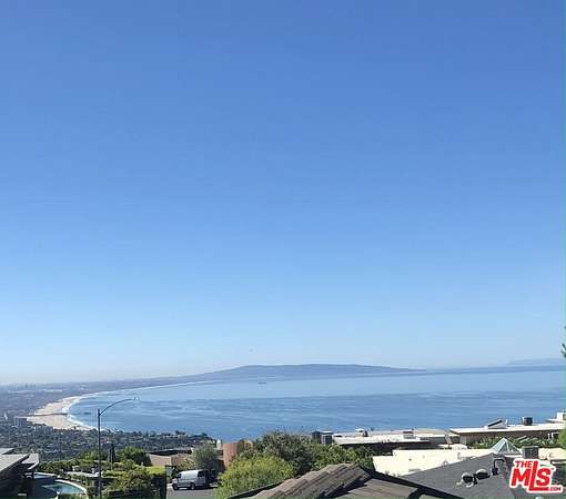 0.52 Acres of Residential Land for Sale in Pacific Palisades, California