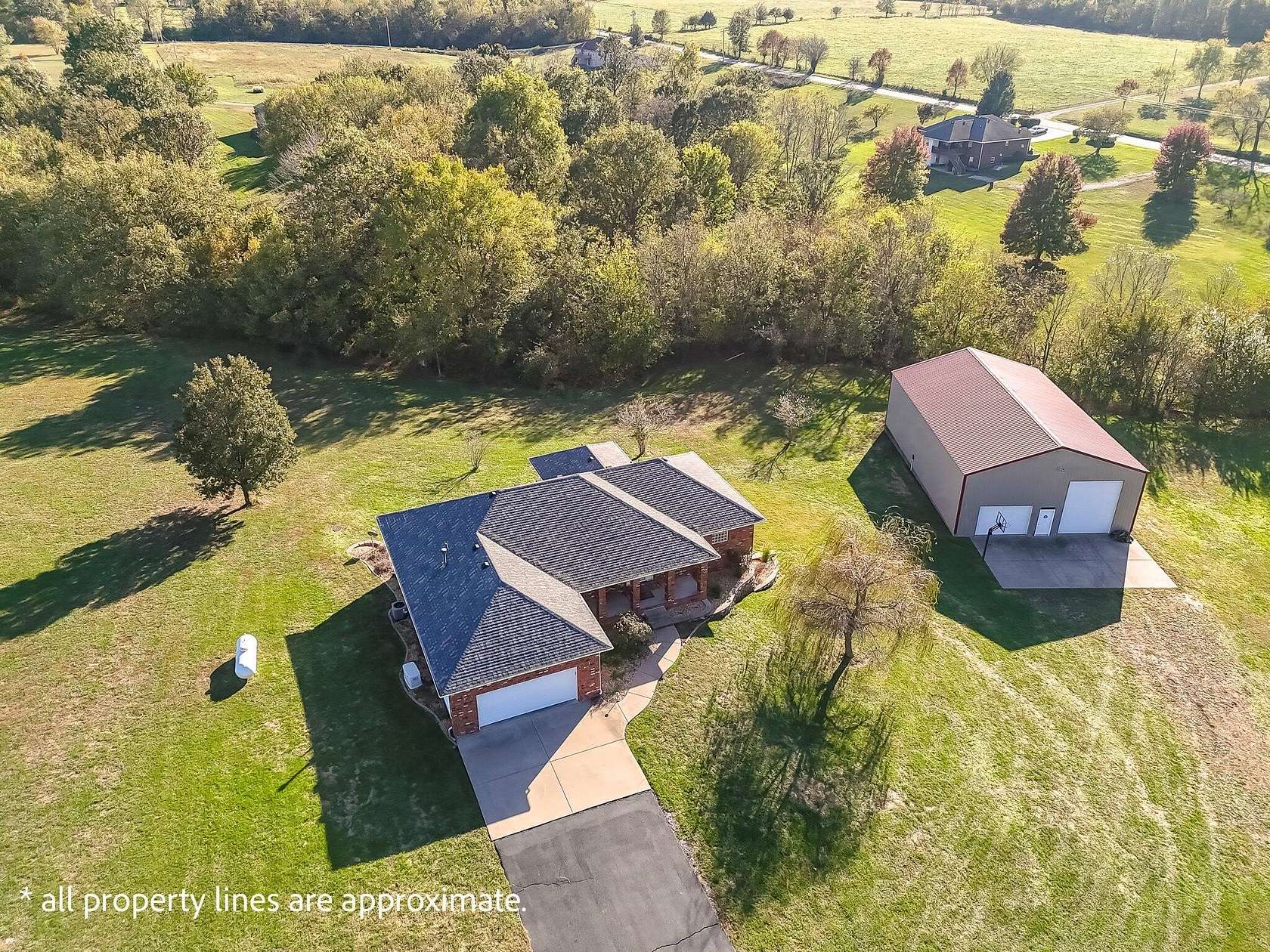 3.16 Acres of Residential Land with Home for Sale in Billings, Missouri