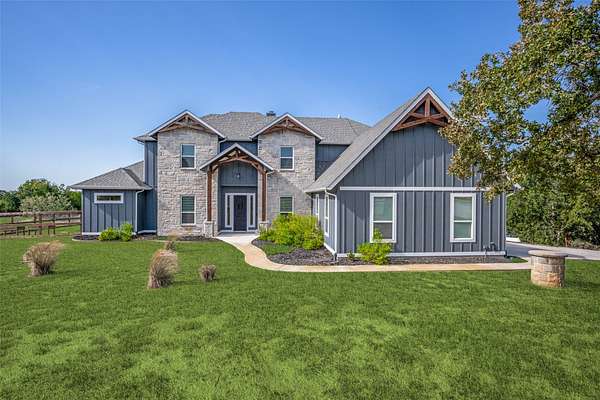 2 Acres of Land with Home for Sale in Alvord, Texas