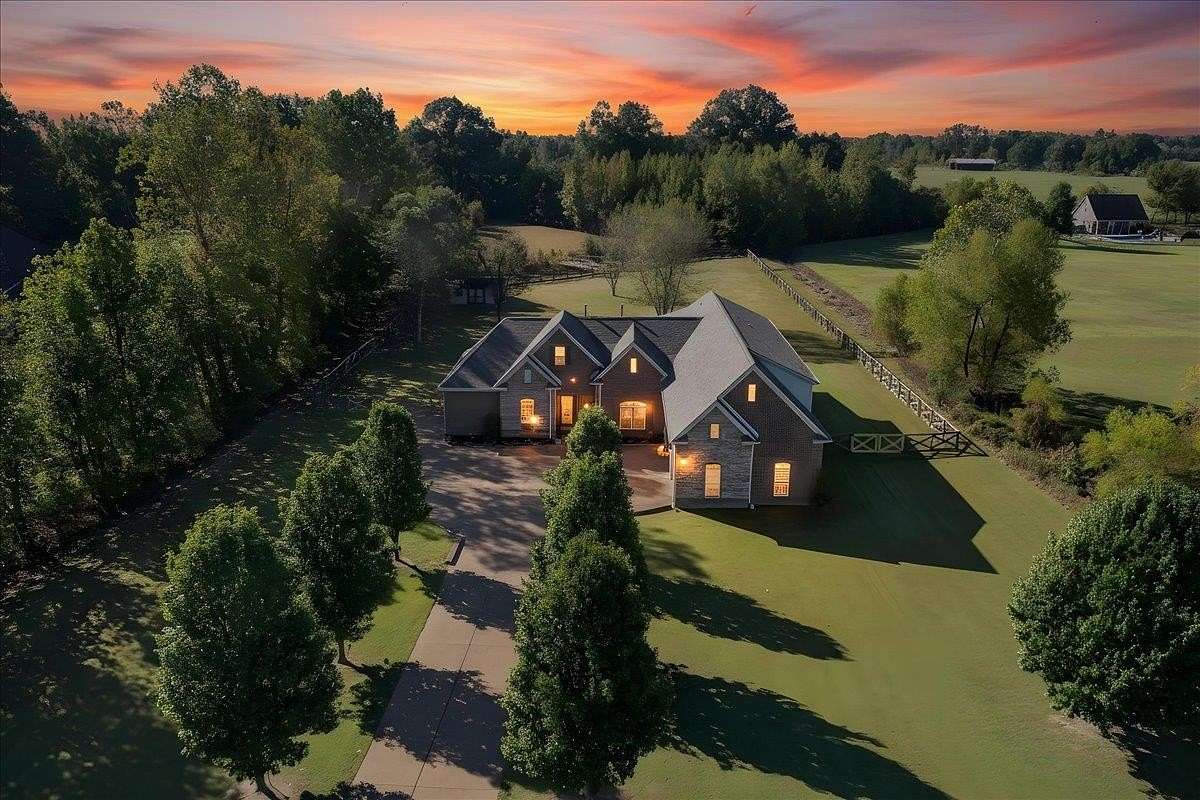 2 Acres of Residential Land with Home for Sale in Millington, Tennessee