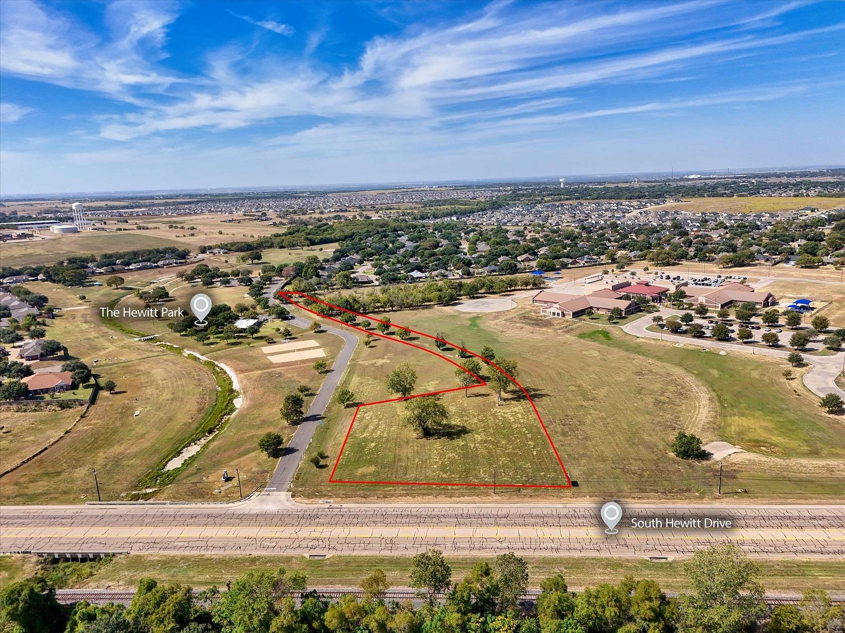 4 Acres of Mixed-Use Land for Sale in Hewitt, Texas
