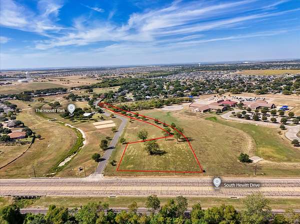 4 Acres of Mixed-Use Land for Sale in Hewitt, Texas