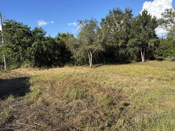 0.18 Acres of Residential Land for Sale in Okeechobee, Florida