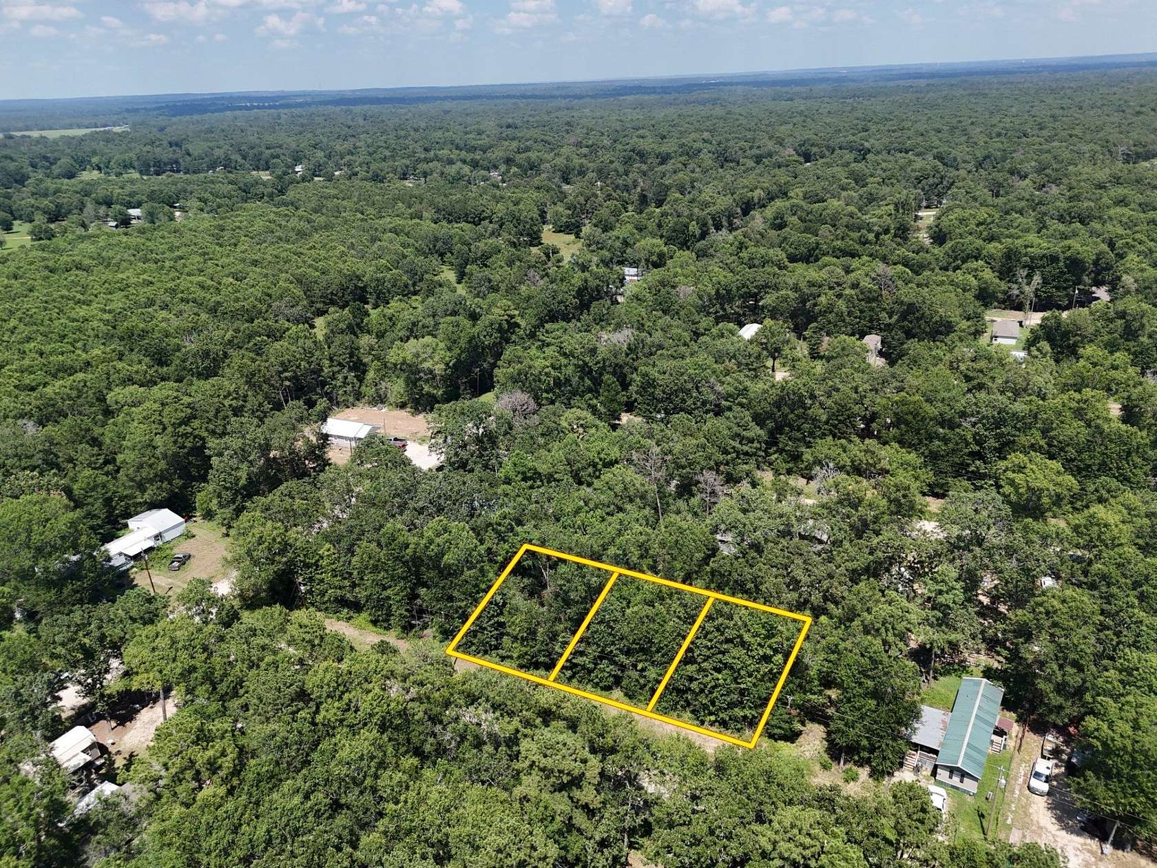 0.25 Acres of Residential Land for Sale in Livingston, Texas