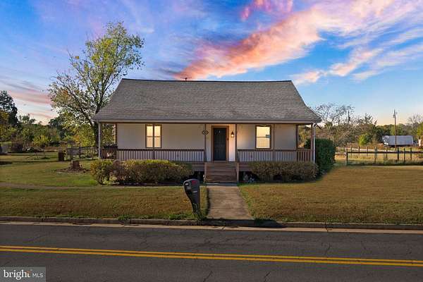 2 Acres of Residential Land with Home for Sale in Remington, Virginia