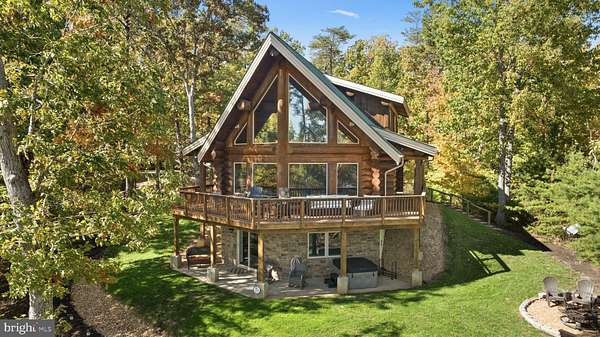 2.4 Acres of Residential Land with Home for Sale in Mineral, Virginia