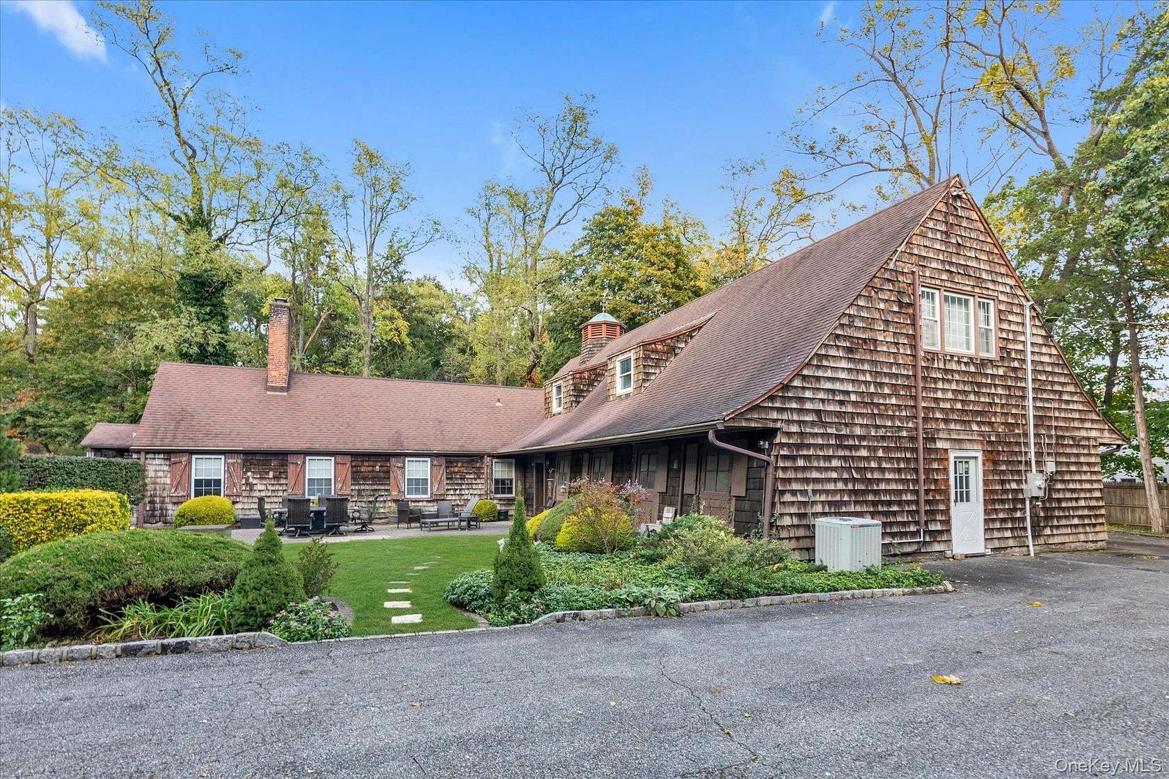 2 Acres of Residential Land with Home for Sale in Brookville, New York