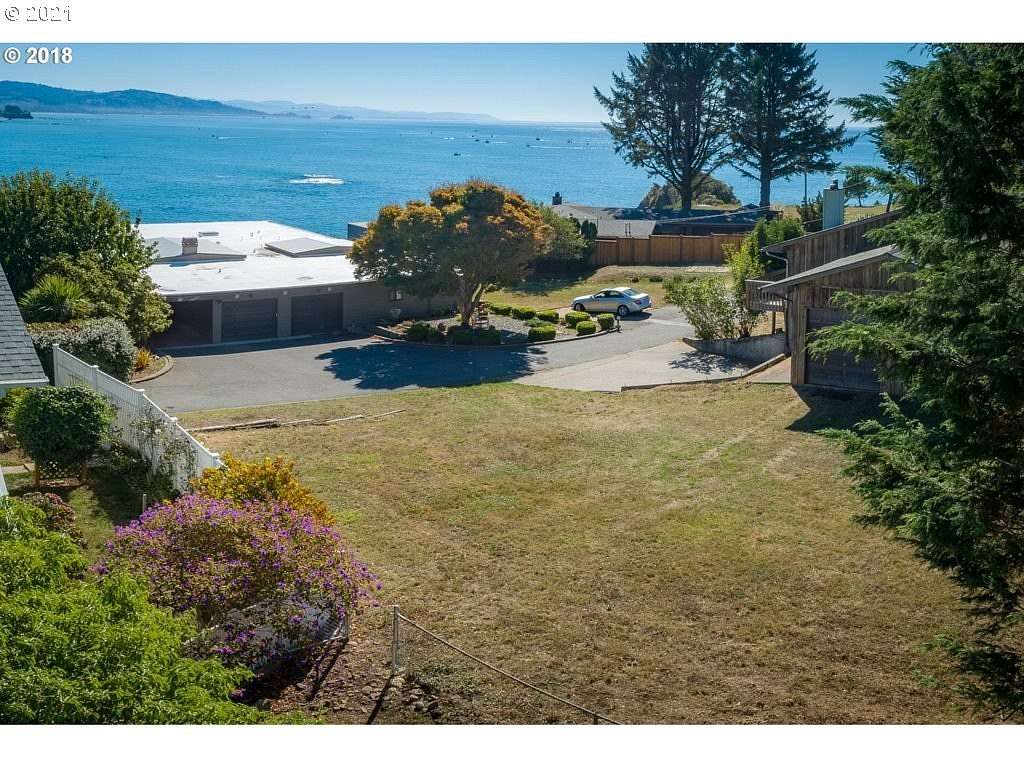 0.17 Acres of Residential Land for Sale in Brookings, Oregon