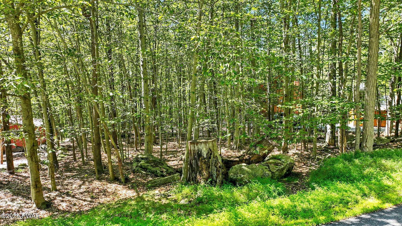 0.36 Acres of Residential Land for Sale in Lake Ariel, Pennsylvania