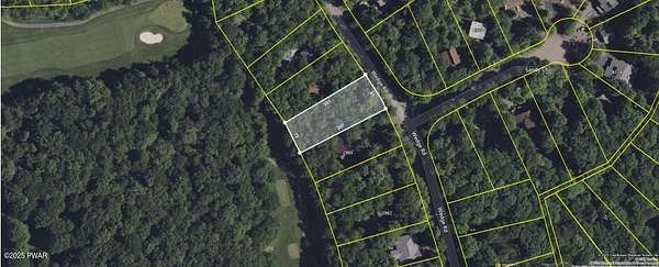 0.36 Acres of Residential Land for Sale in Lake Ariel, Pennsylvania