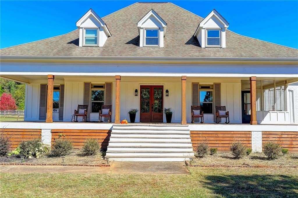 4.59 Acres of Residential Land with Home for Sale in Monroe, Georgia