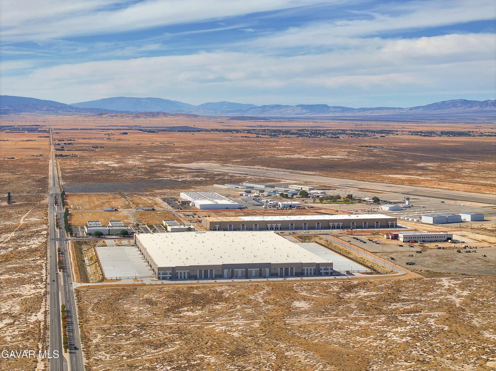 4 Acres of Commercial Land for Sale in Lancaster, California