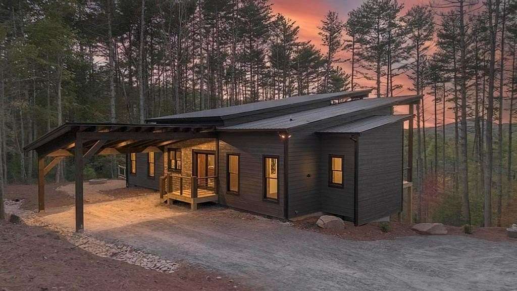 3.9 Acres of Residential Land with Home for Sale in Morganton, Georgia