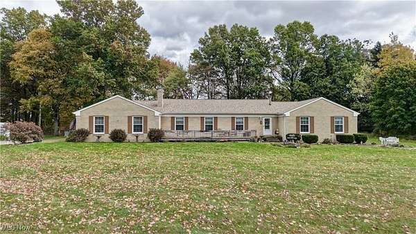 1.63 Acres of Residential Land with Home for Sale in Salem, Ohio