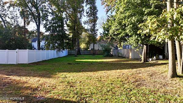 0.33 Acres of Residential Land for Sale in Atlantic Highlands, New Jersey