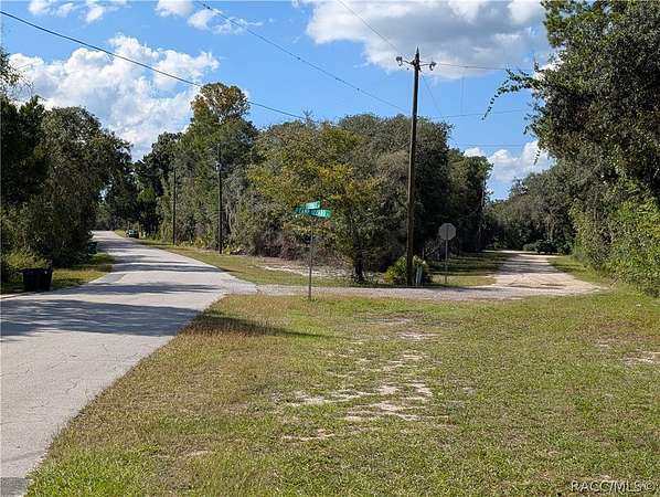 0.81 Acres of Residential Land for Sale in Dunnellon, Florida