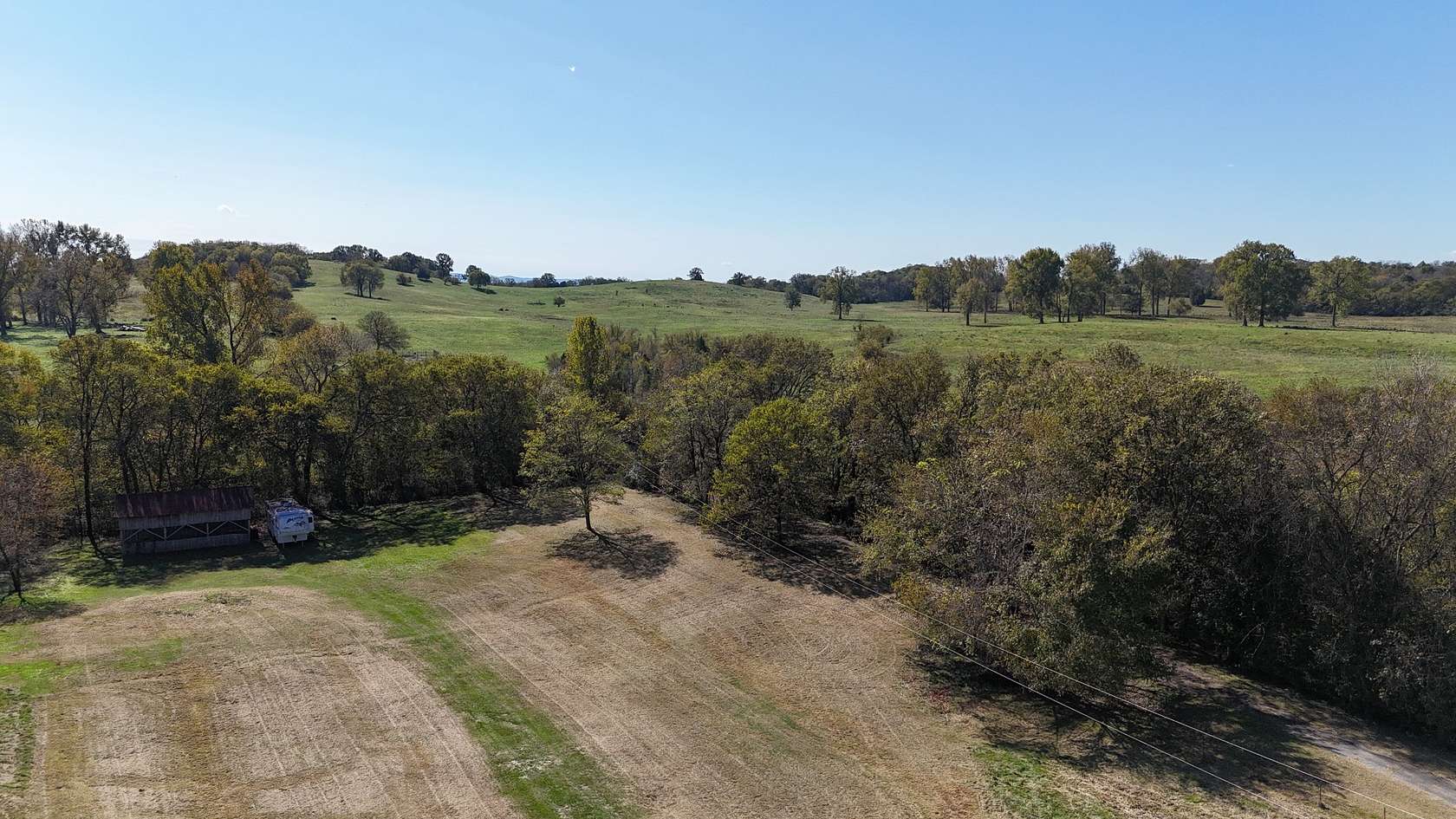 13 Acres of Land for Sale in Columbia, Tennessee