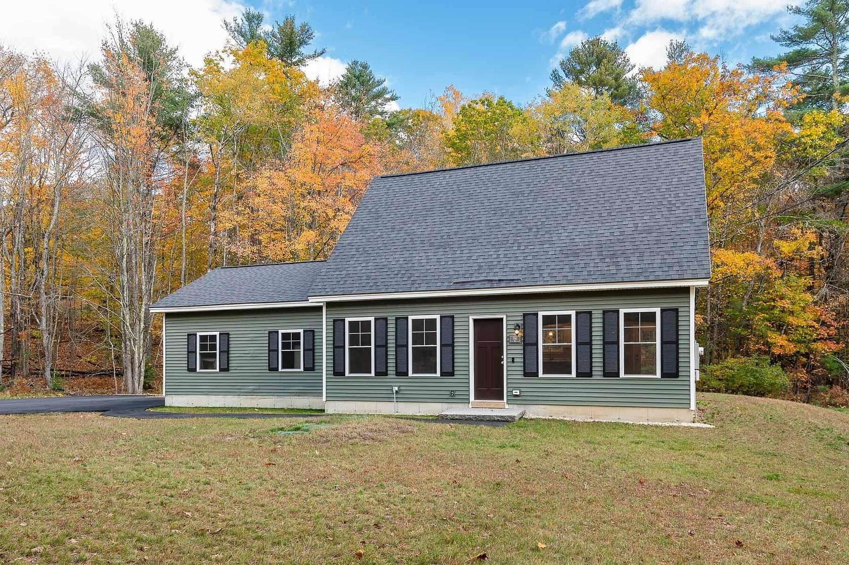 4.6 Acres of Residential Land with Home for Sale in Lebanon, Maine